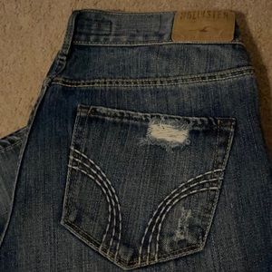 Woman’s Hollister jeans